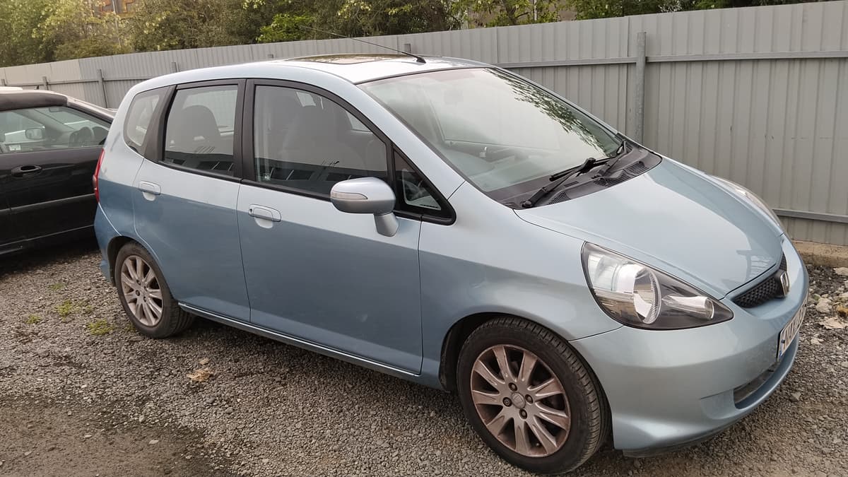 Επαναβαφή Honda Jazz από Ηλιακή Ζημιά -- Καπώ, Προφυλακτήρας & Φανάρια